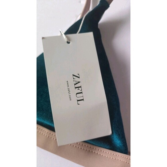 Zaful Velvet Bikini Set Size Large 2 Piece Emerald Green Triangle Top Cheeky New - Picture 5 of 8